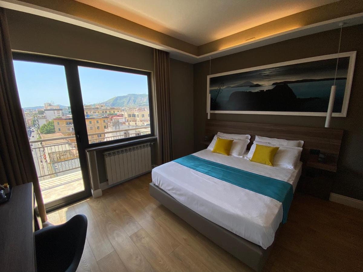 7th Floor Suite in Naples - foto 2