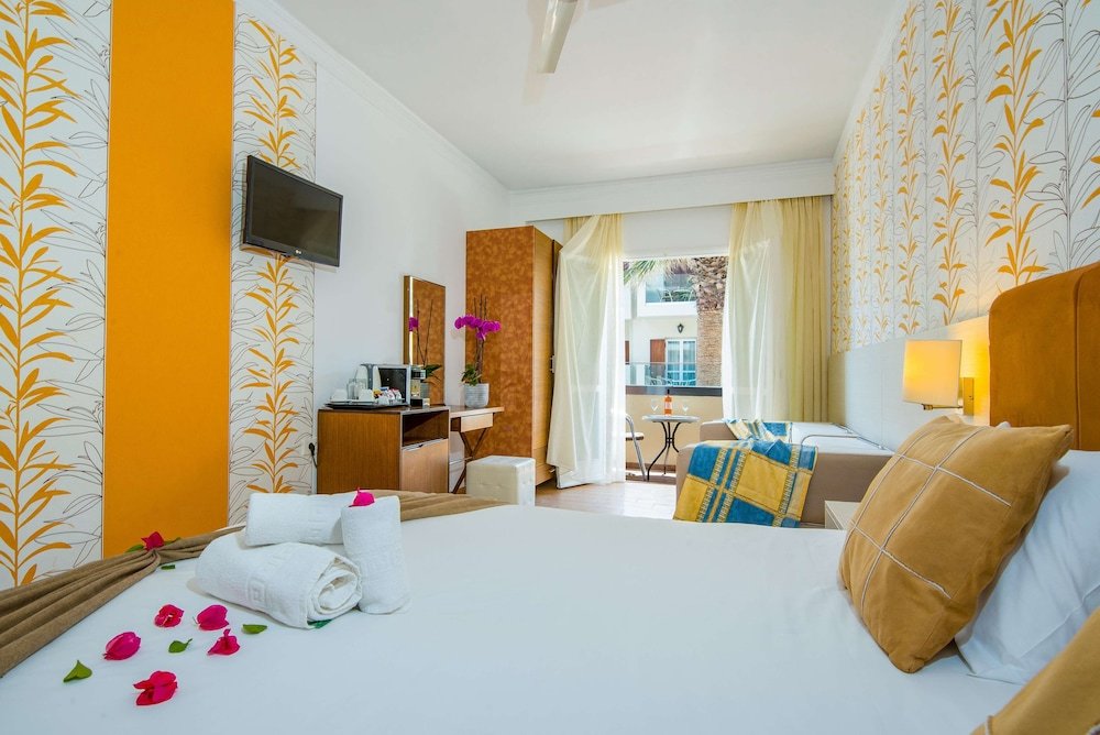 Kalyves Beach Hotel foto 12