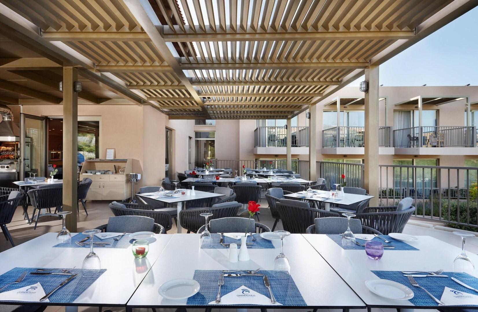 Santa Marina Beach Hotel foto 47