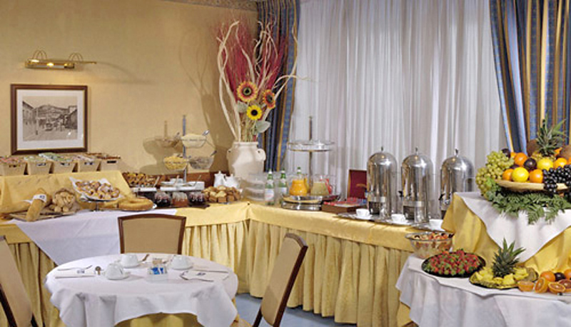 Hotel Ambasciatori image 3