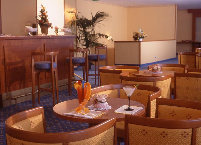 Hotel Ambasciatori image 1