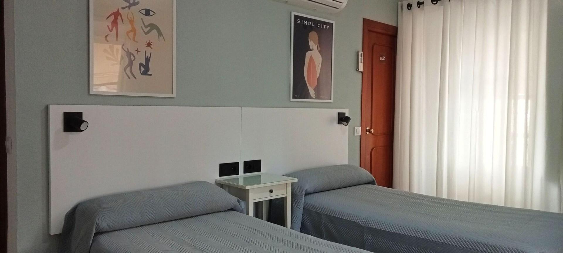 Hostal Bahía image 1