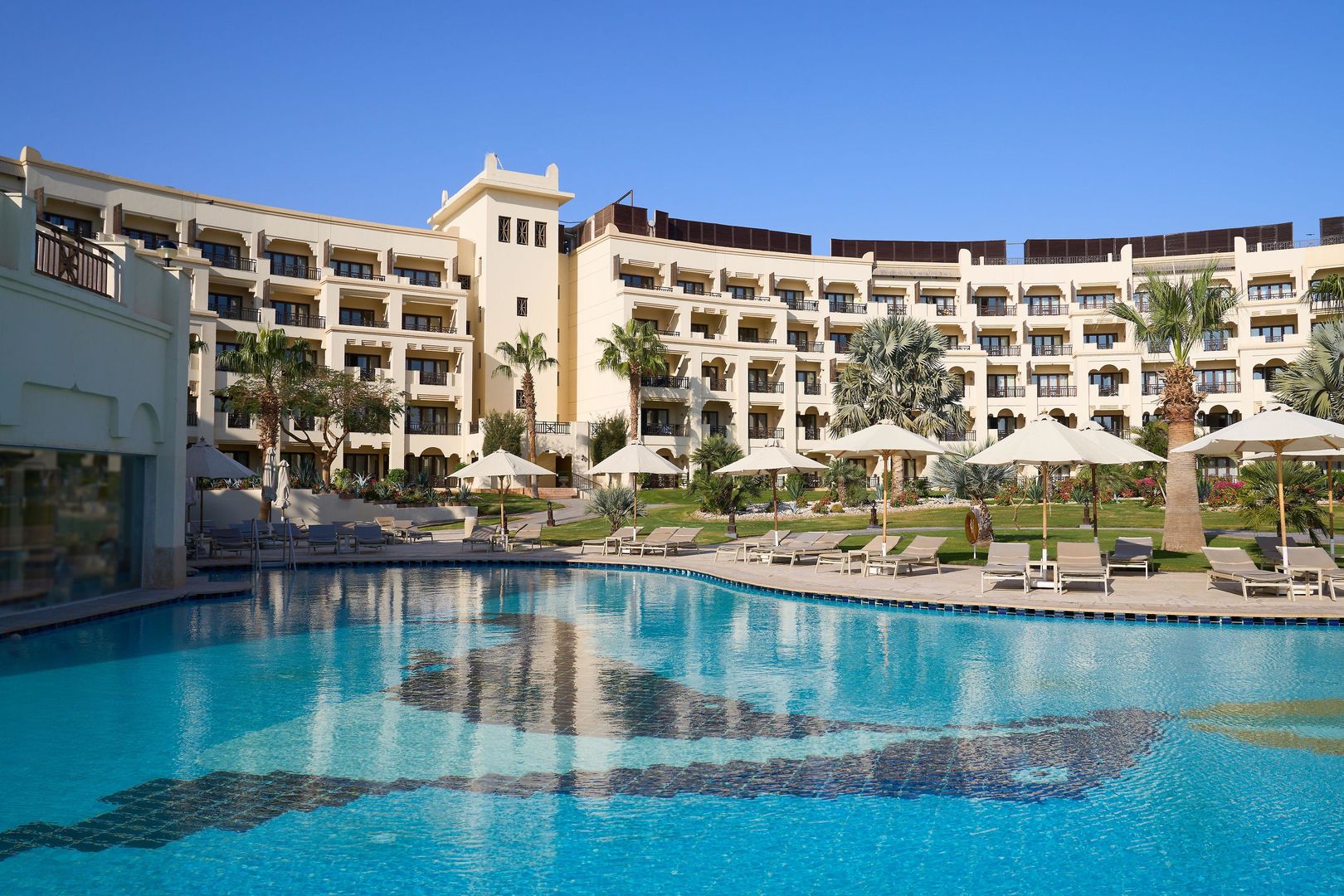 Steigenberger ALDAU Beach Hotel image 0