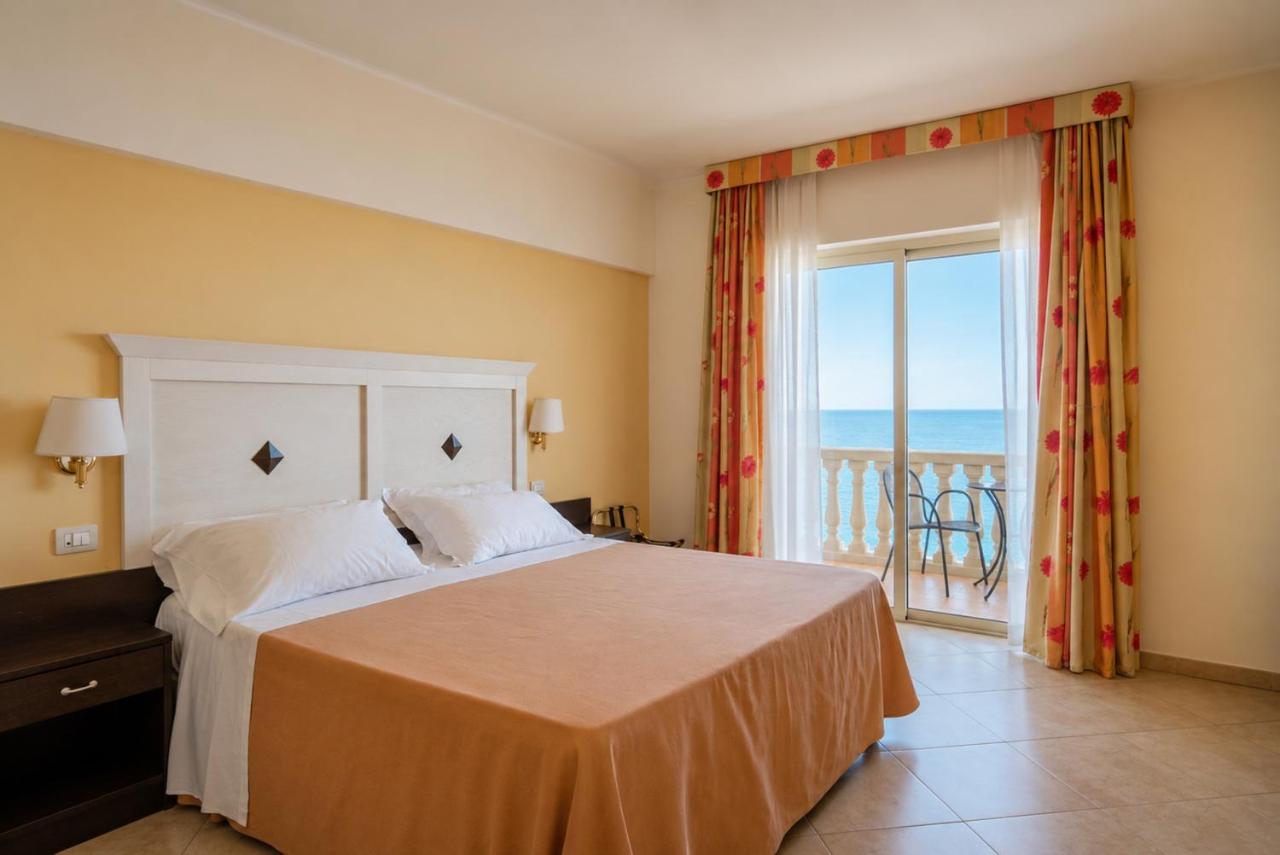 Orizzonte Hotel Letojanni foto 2