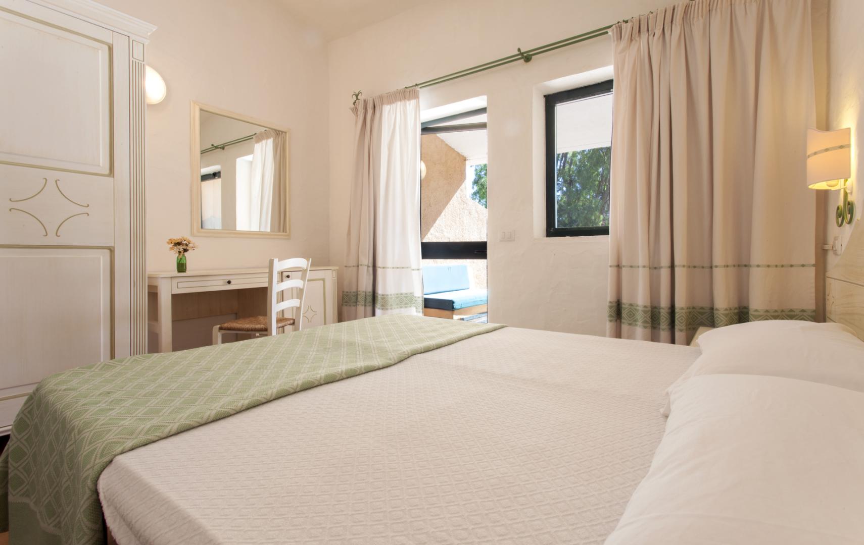 Kamer met tweepersoonsbed — Camping Village Capo D'Orso