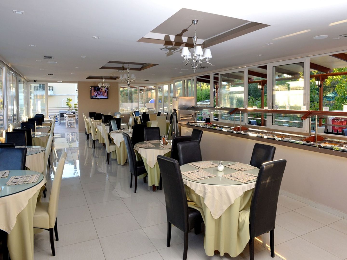 Planos Beach Hotel foto 8