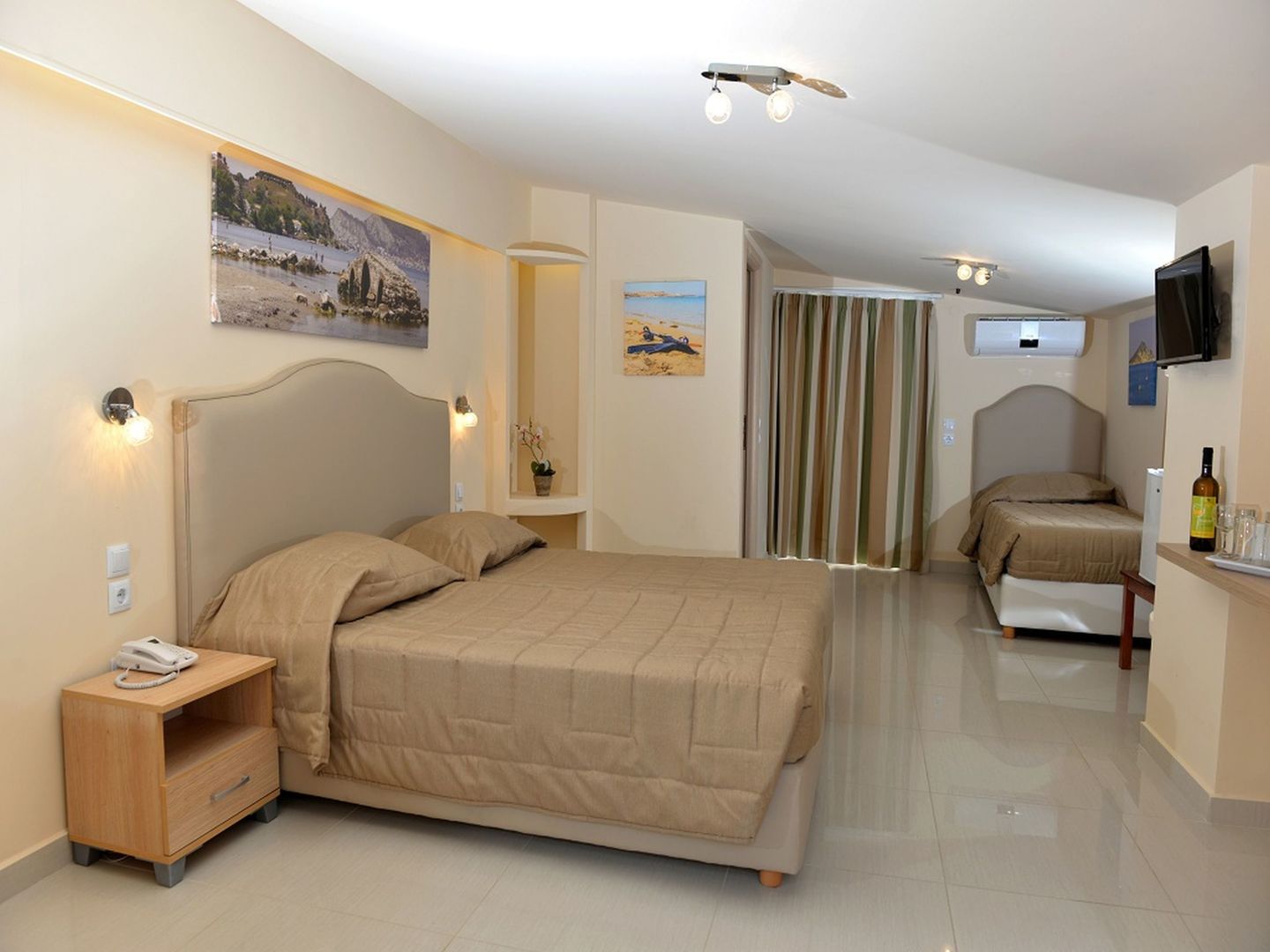 Planos Beach Hotel foto 10