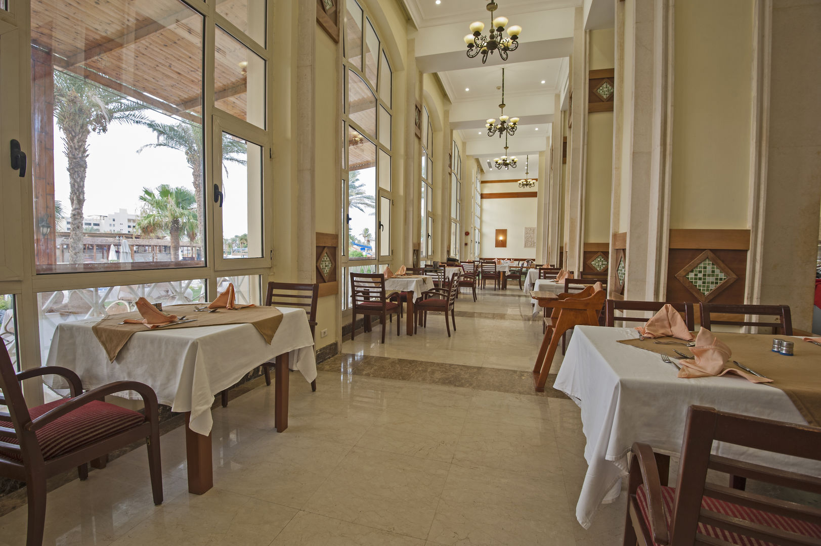 Royal Lagoons Aqua Park Resort & Spa foto 11