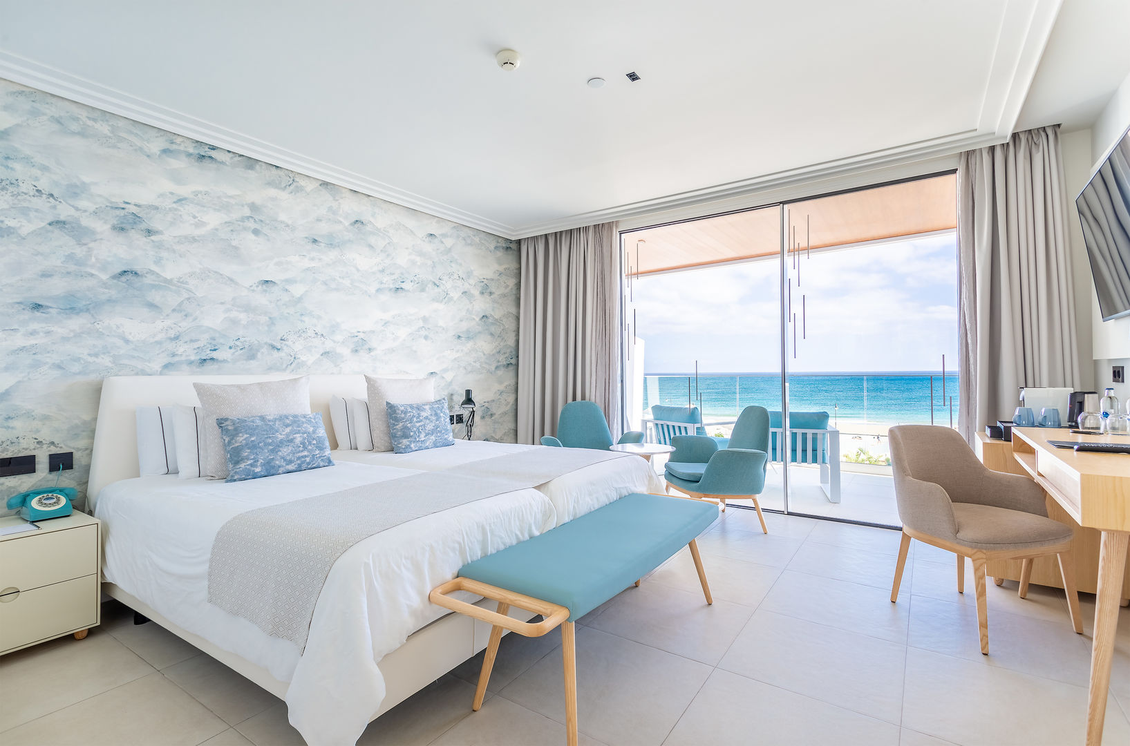 Hotel Lava Beach image 1