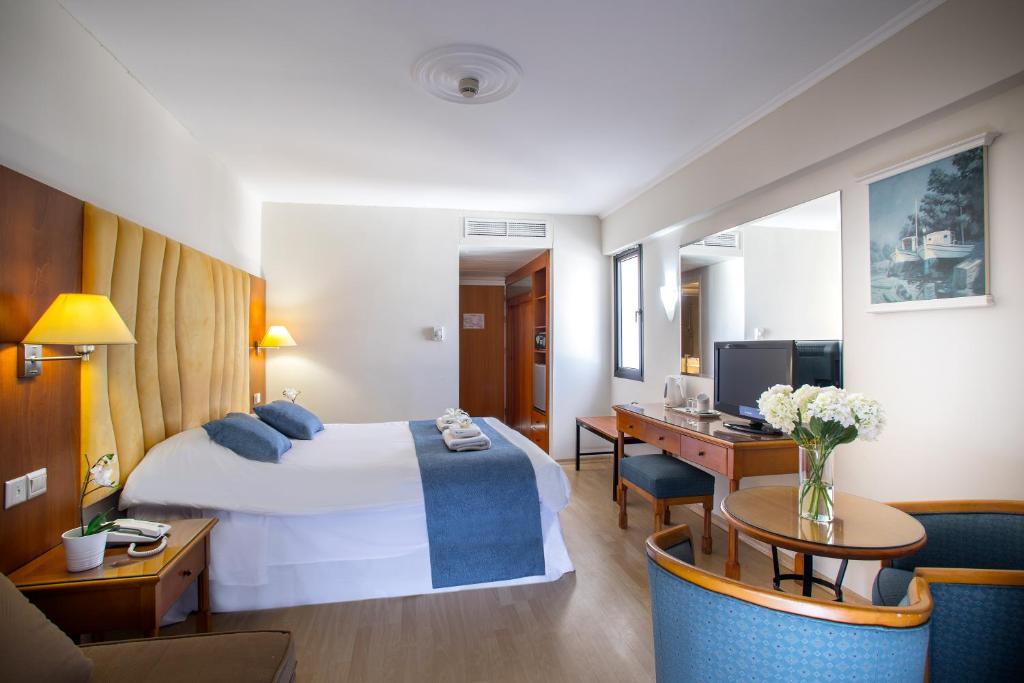Anastasia Beach Hotel image 1