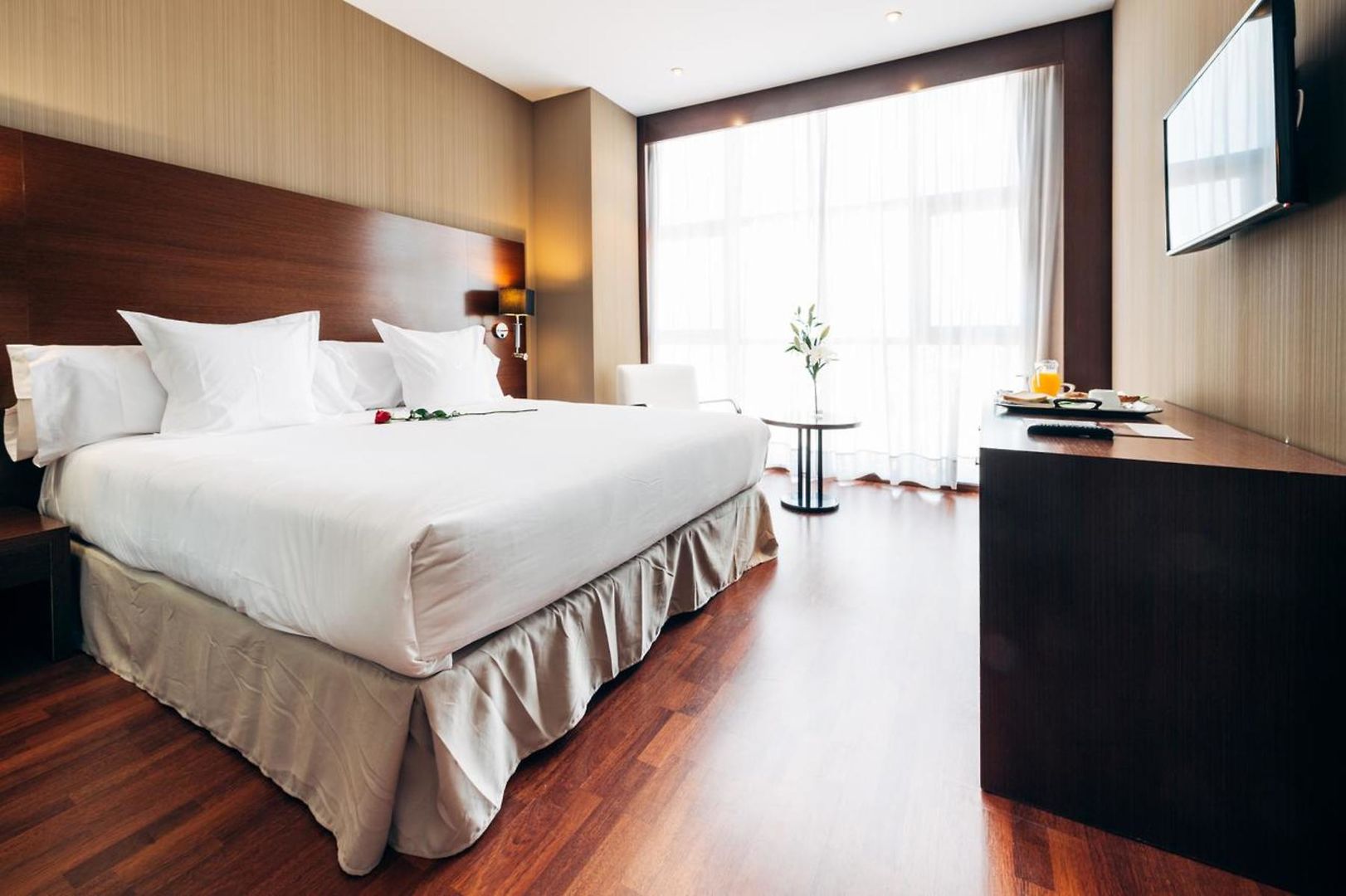 Hotel Valencia Congress image 1