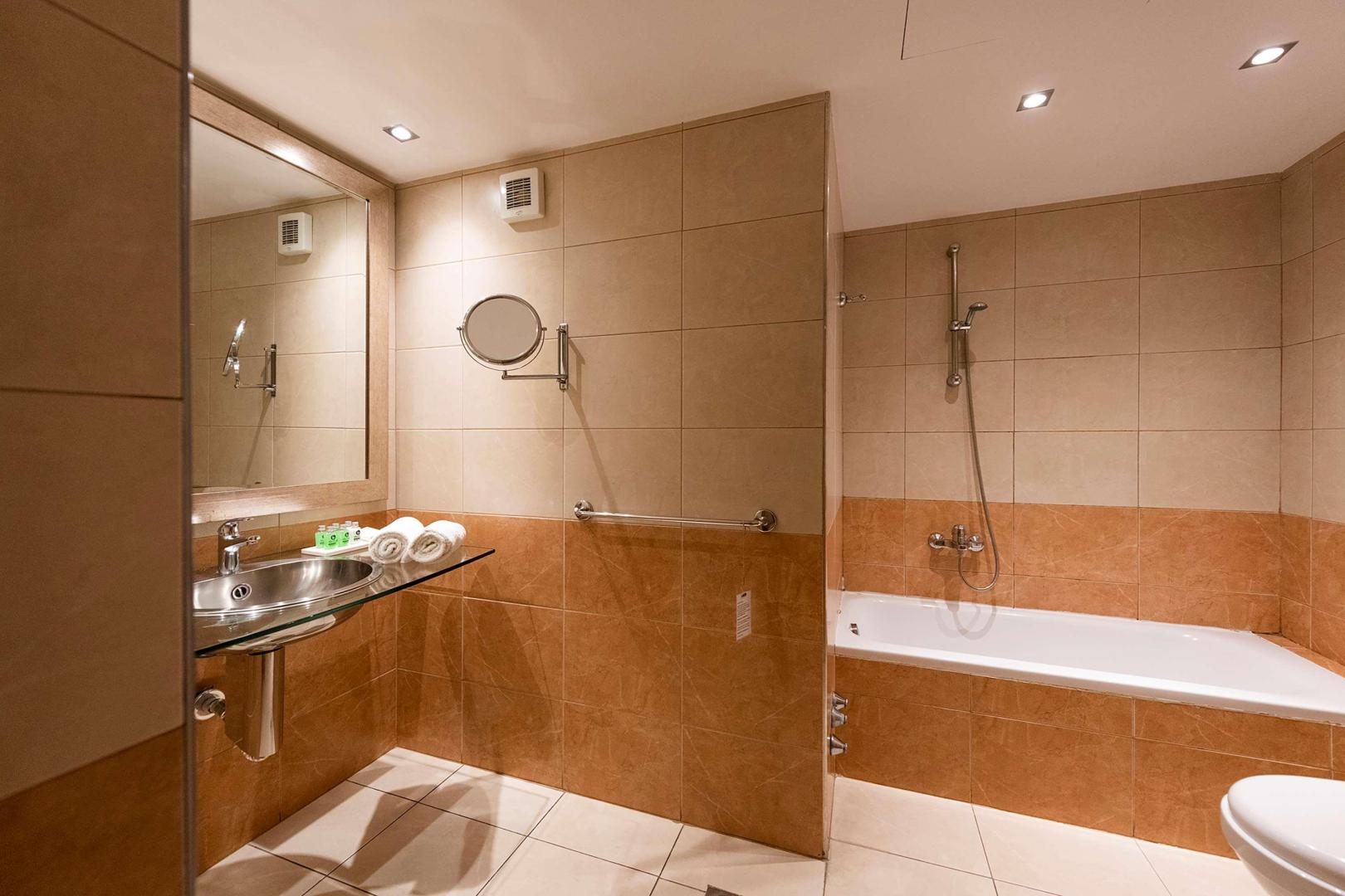Best Western Plus Embassy Hotel foto 24