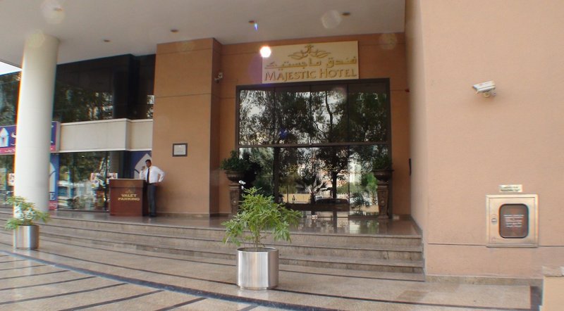 Majestic City Retreat Hotel image 1