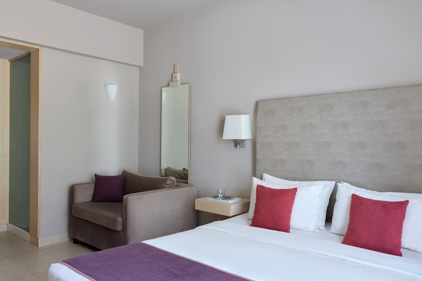 Suite met zithoek — Atlantica Akti Zeus Hotel