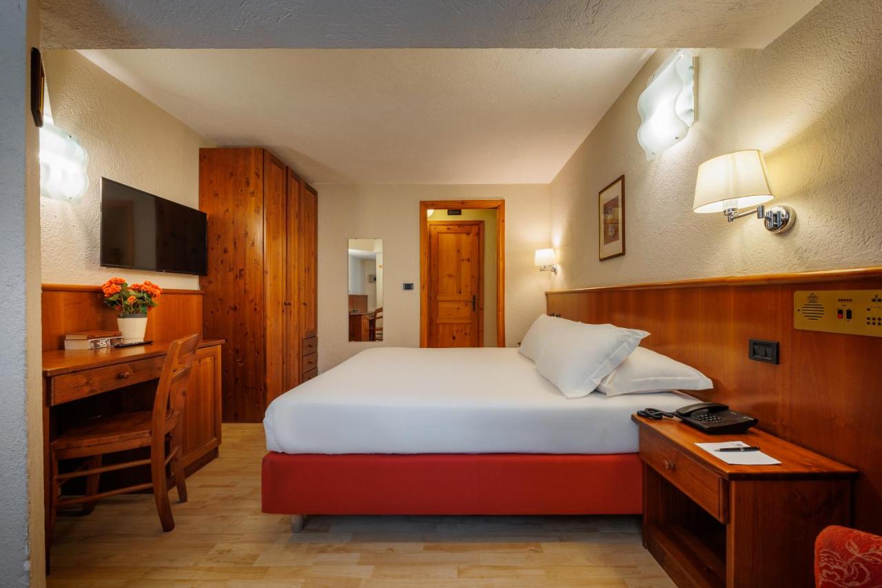 iH Hotels Mont Blanc foto 2
