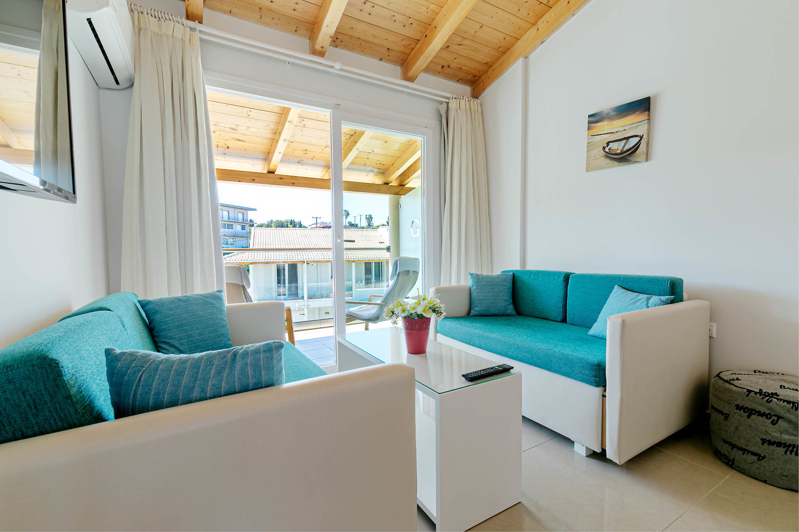 Palapart Gikas Studios & Suites foto 9