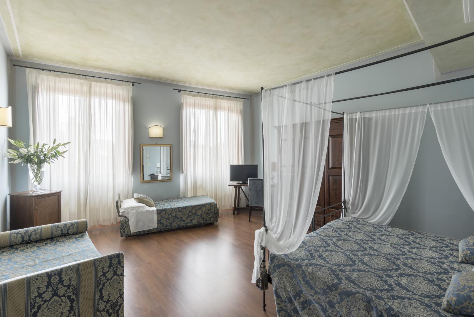 Palazzo dal Borgo foto 26