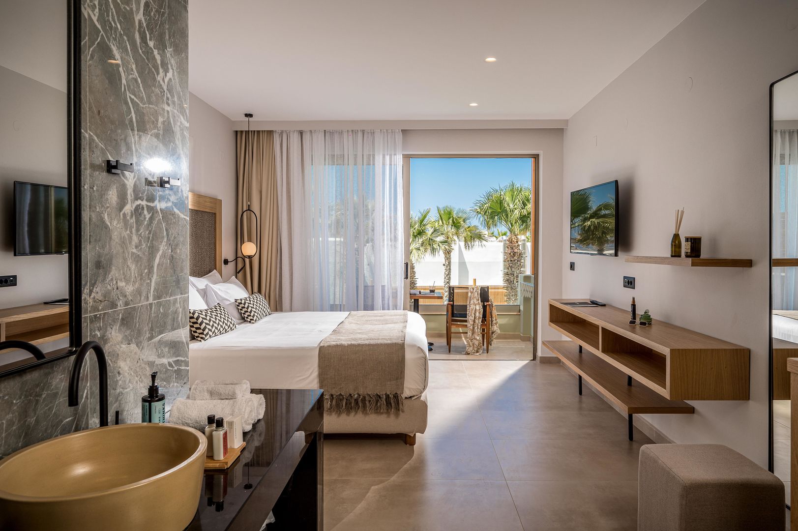 Stella Palace image 1