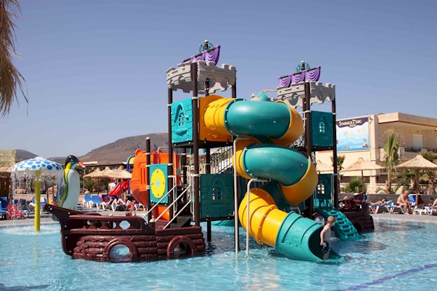 Stella Palace Aquapark Resort in Analipsis - foto 4