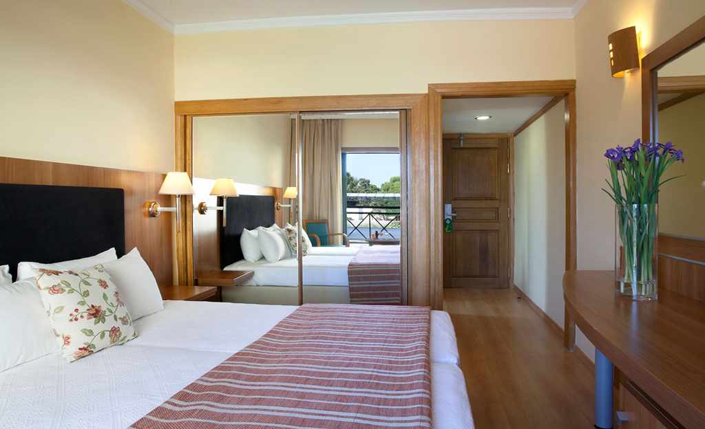 Ramada by Wyndham, Athens Club Attica Riviera foto 110