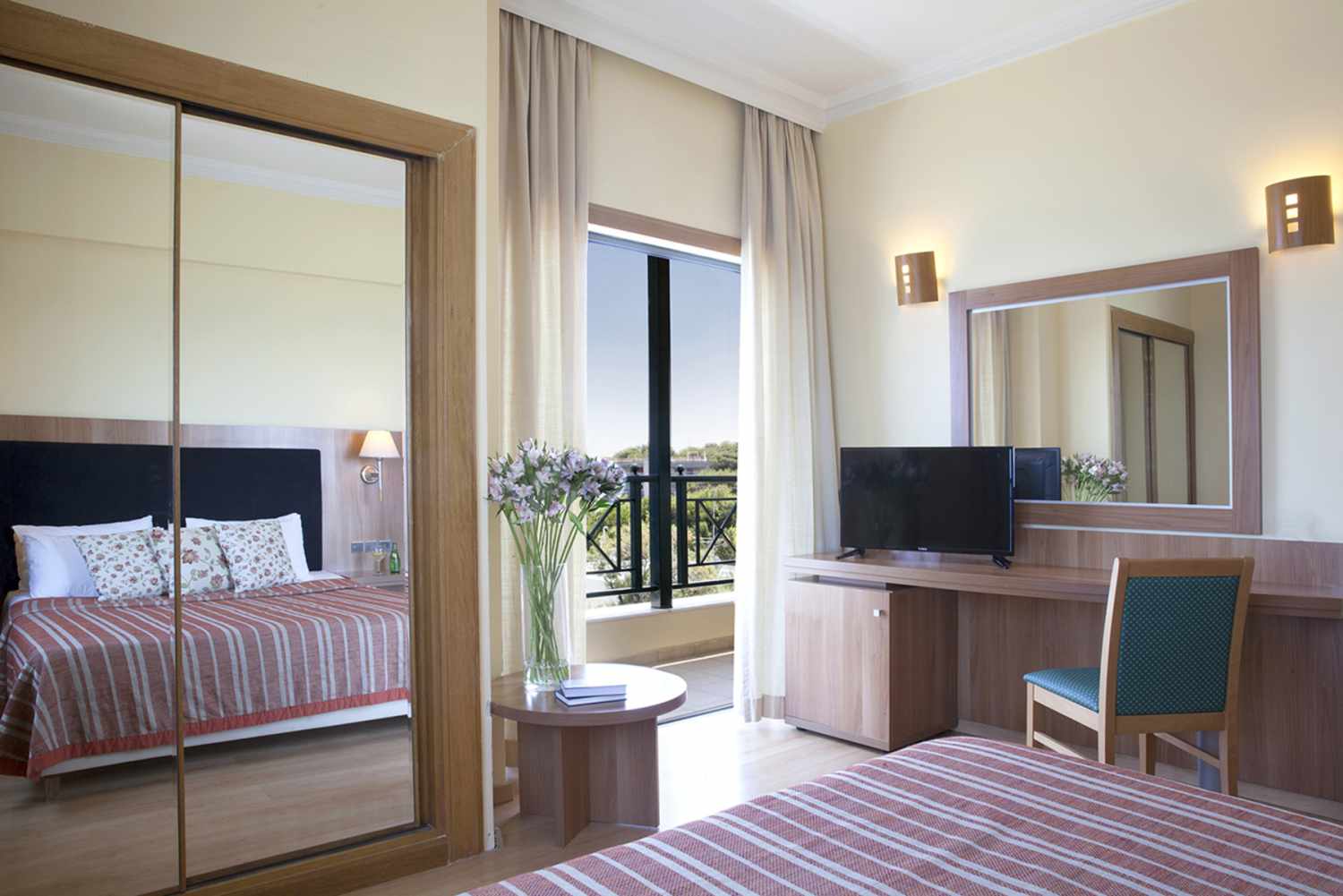 Ramada by Wyndham, Athens Club Attica Riviera foto 98