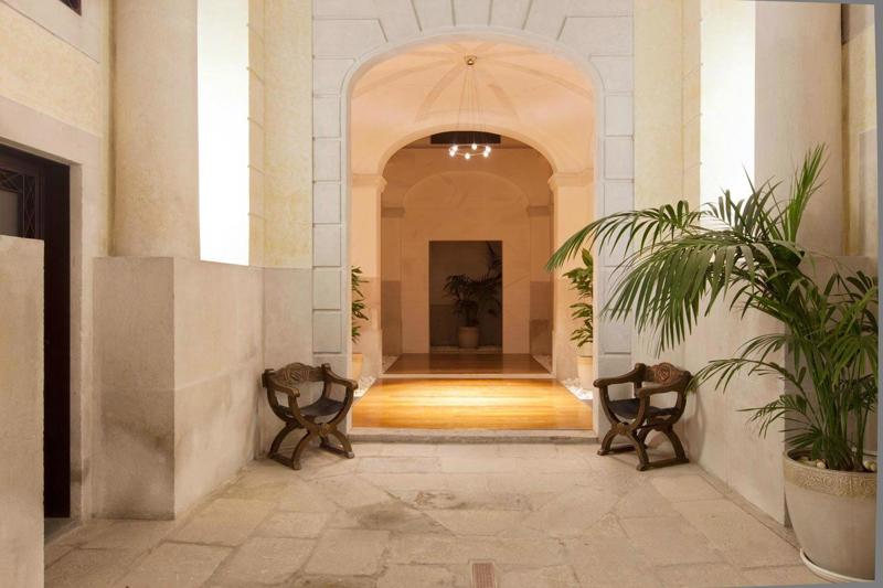 Hotel Medinaceli in Barcelona - foto 3