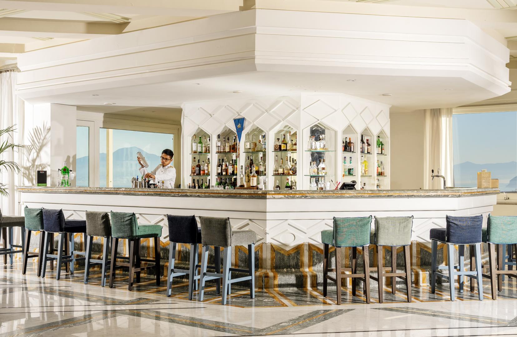Grand Hotel Vesuvio image 3