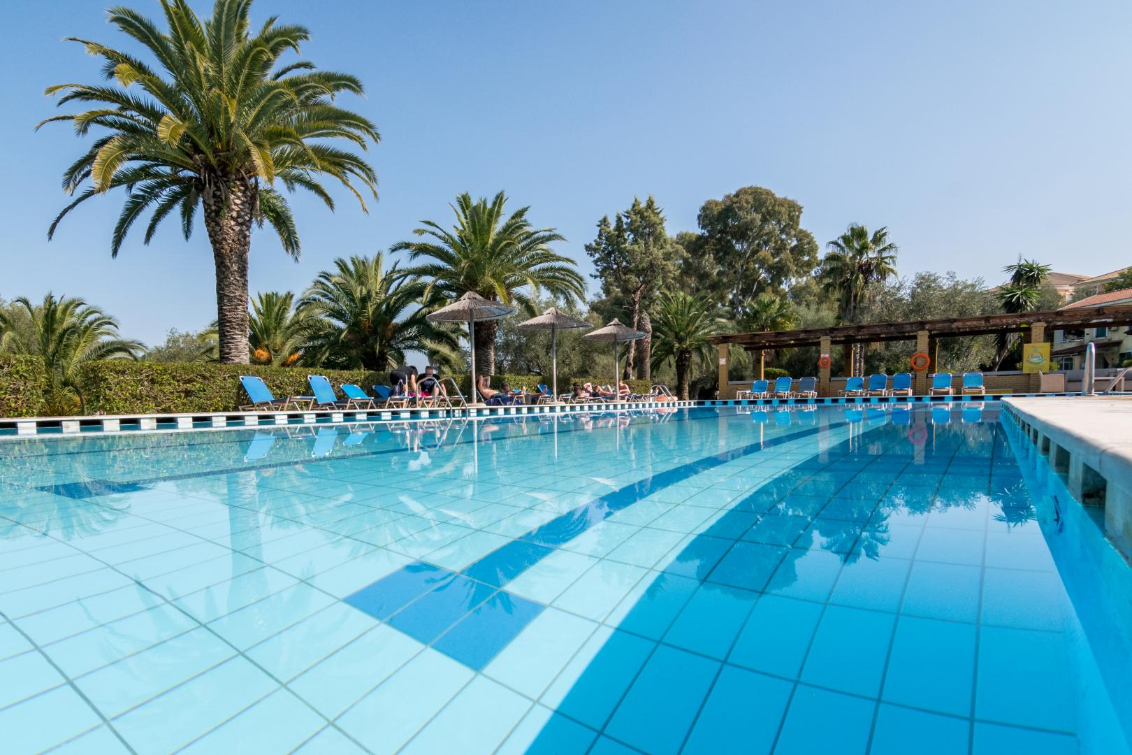 Helion Villas & Apartments foto 6