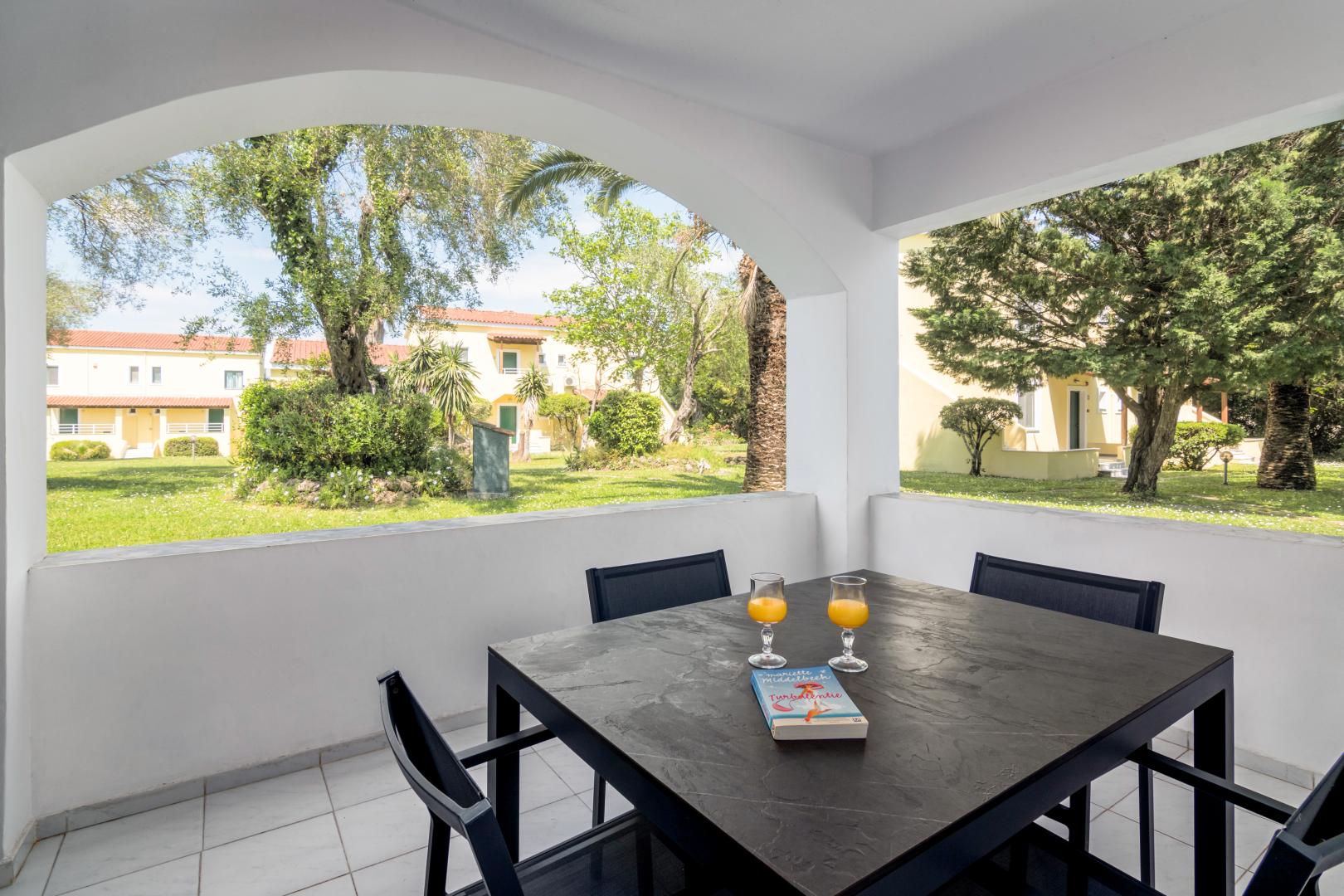 Helion Villas & Apartments foto 12