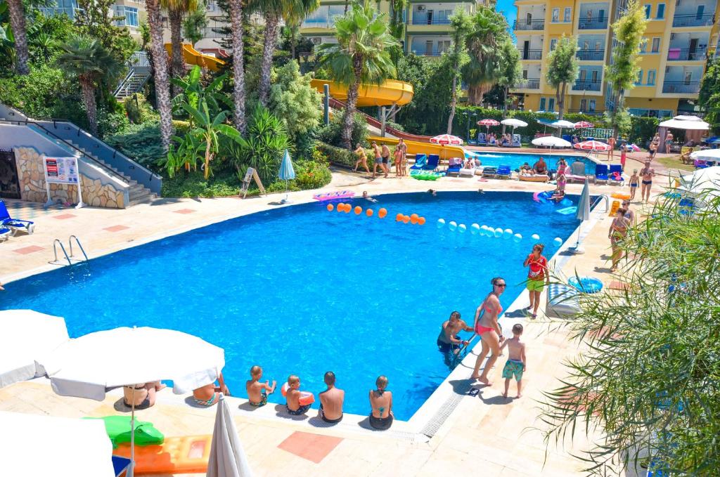 Ark Suite Hotel image 3