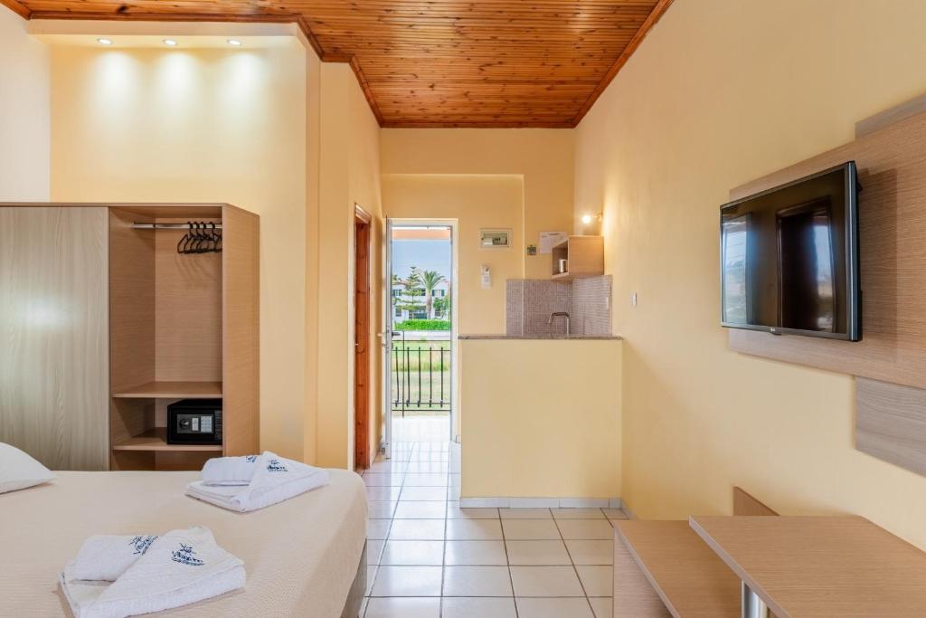 Village Inn Studios & Family Apartments foto 6