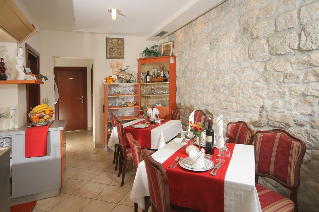 Hotel Trogir foto 10