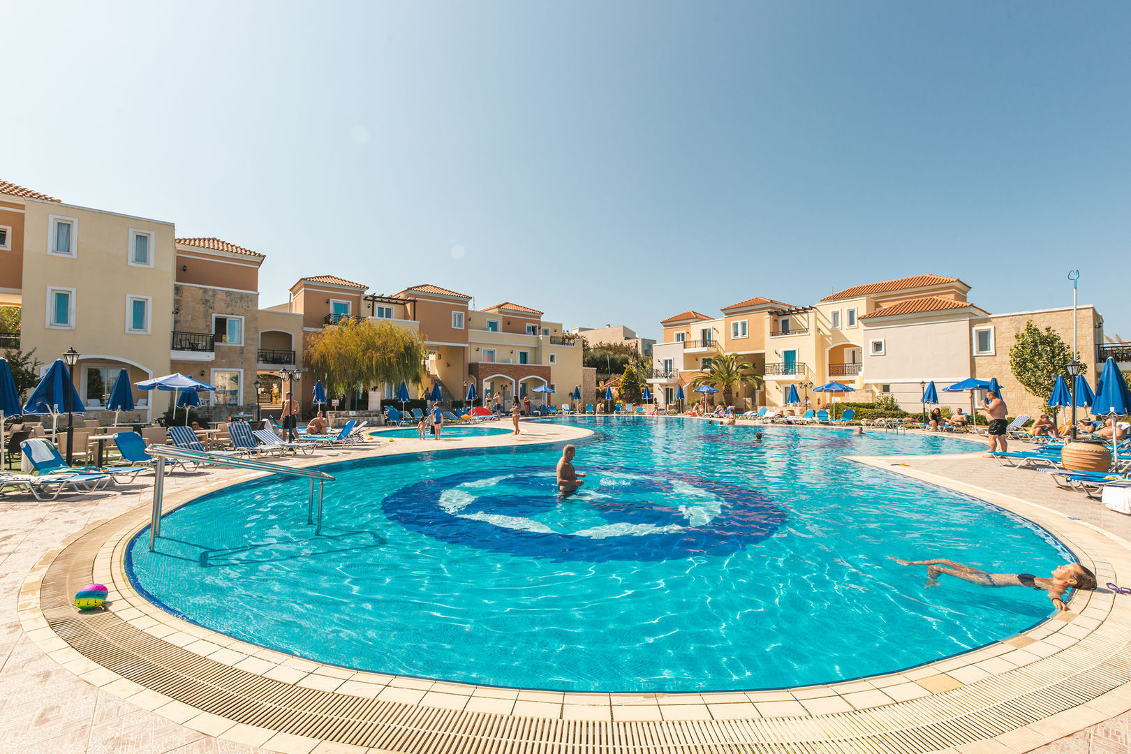 Chrispy Waterpark Resort foto 7