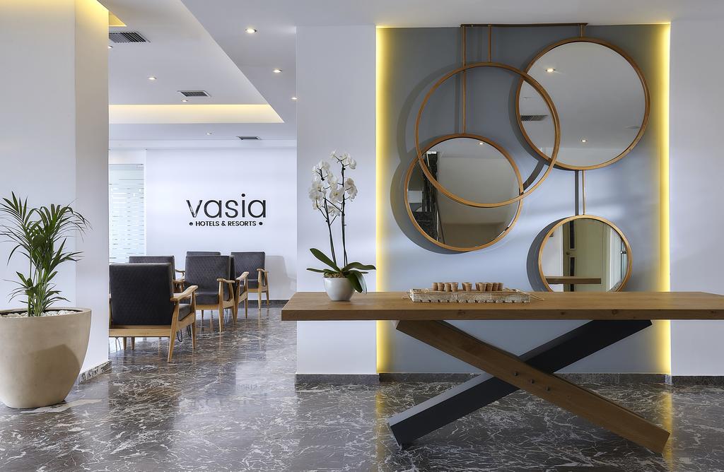 Vasia Royal Hotel foto 14