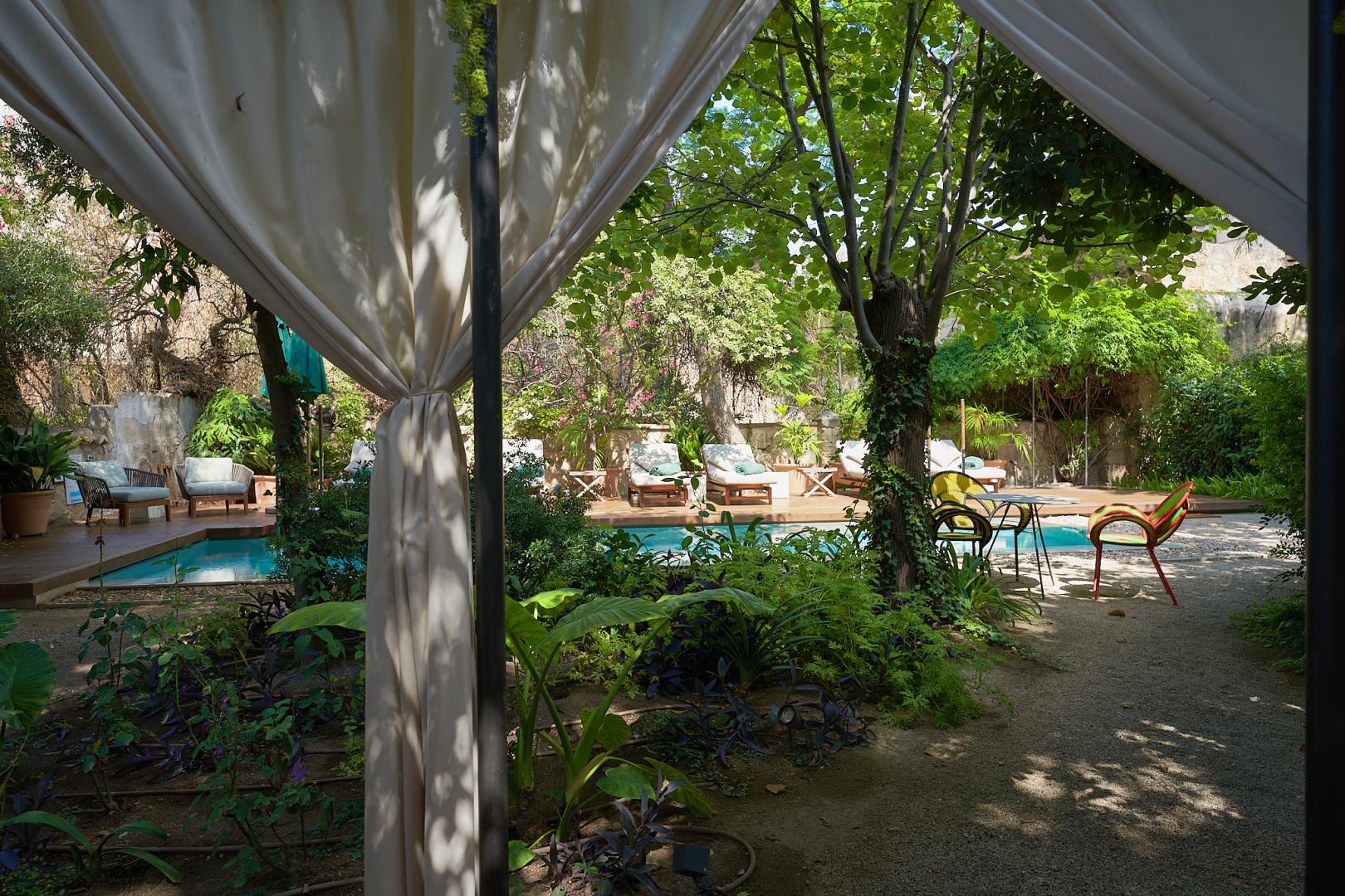 Binnenplaats — Can Bordoy Gran House & Garden