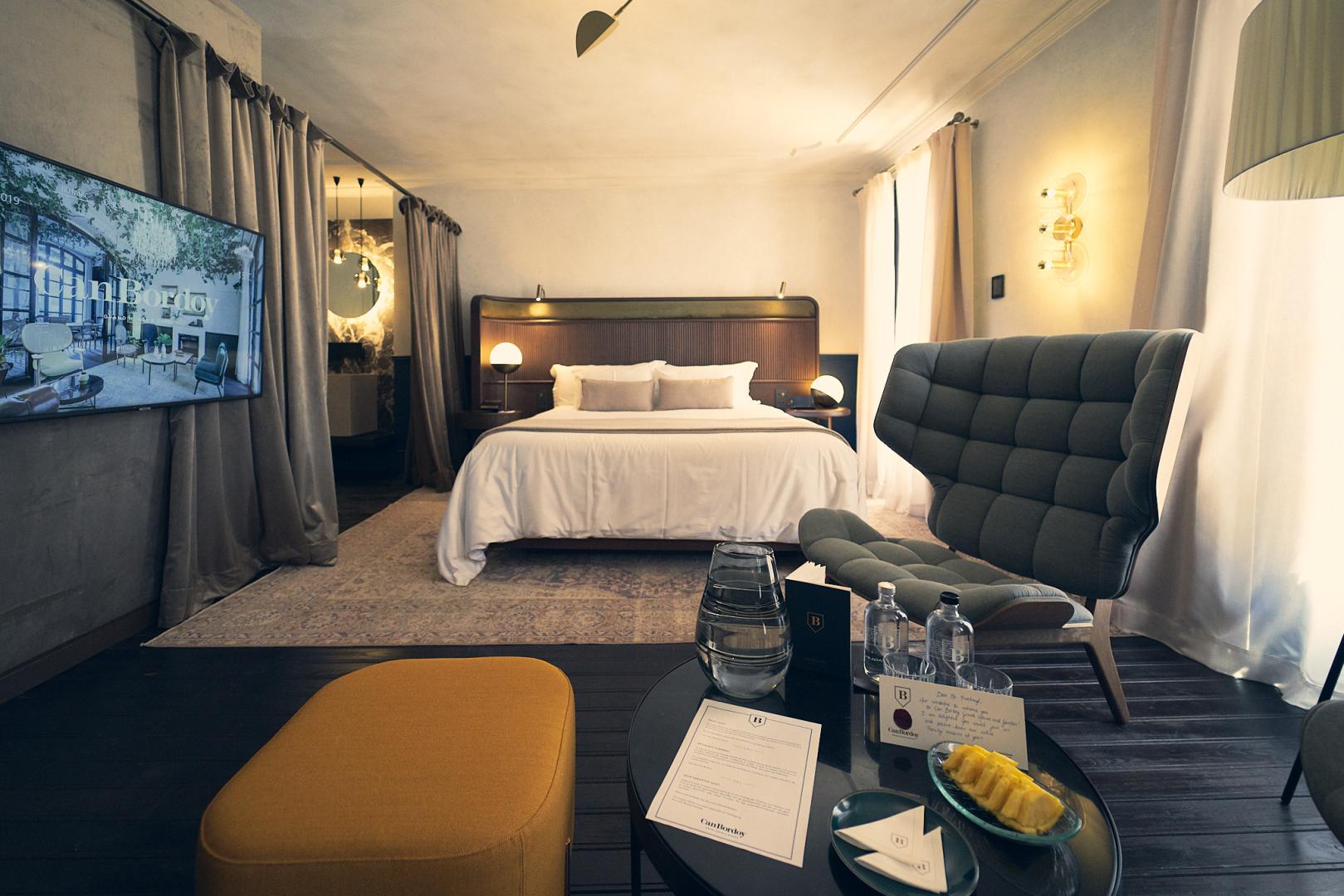 Suite met zithoek — Can Bordoy Gran House & Garden