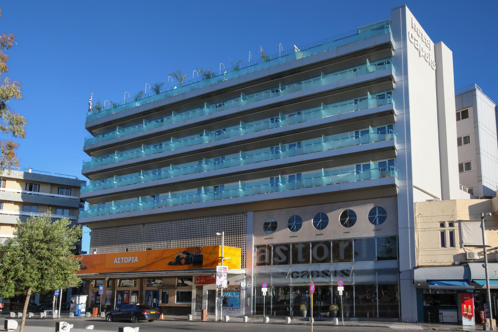 Modern hotelaanzicht — Capsis Astoria Heraklion