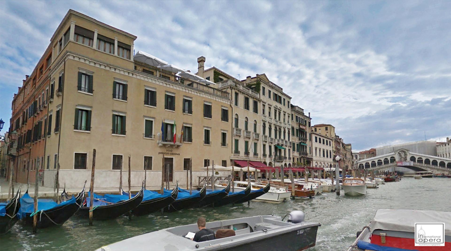 H10 Palazzo Canova foto 14