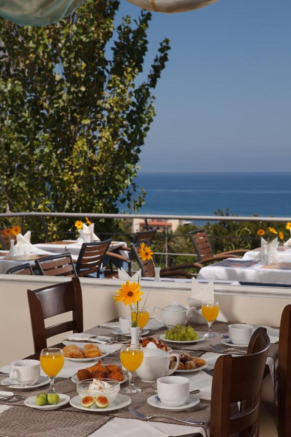 Oasis Hotel in Rethymno - foto 4