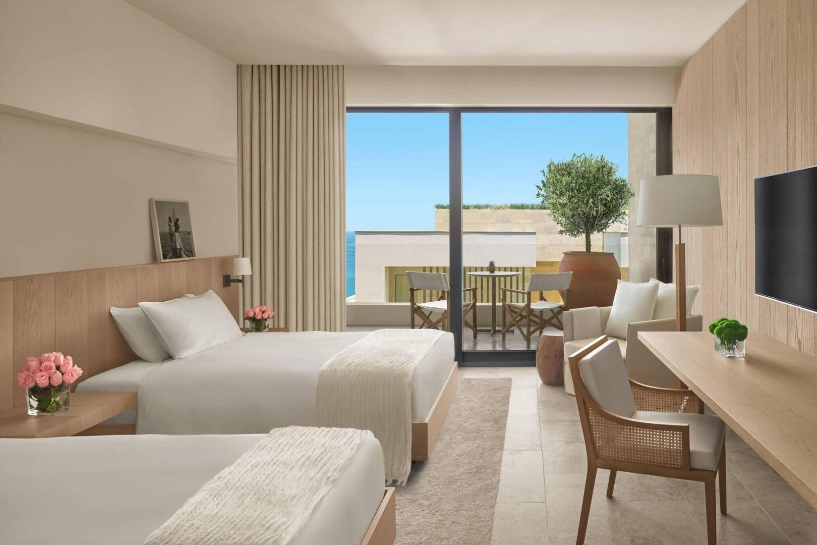 Suite met zithoek — The Bodrum EDITION