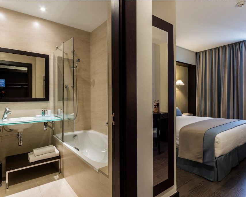 LCB Hotel Fuenlabrada image 3