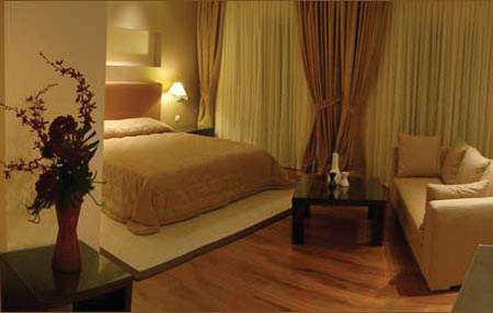 The Tobacco Hotel image 1