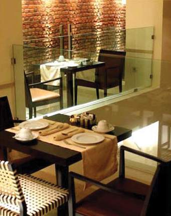 The Tobacco Hotel image 0