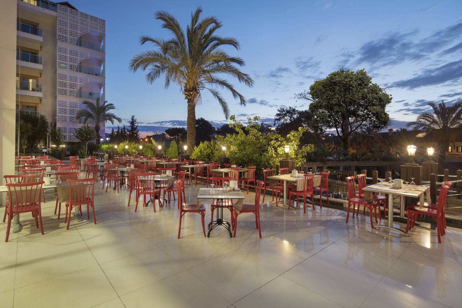 Grand Ring Hotel image 3