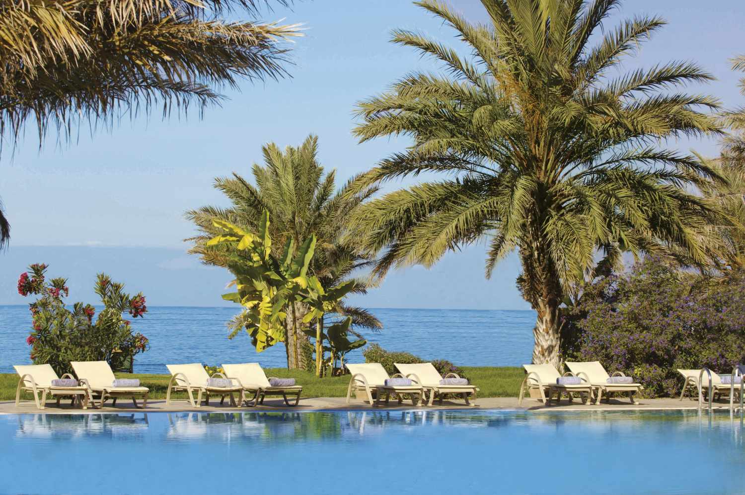 Constantinou Bros Athena Beach Hotel foto 224