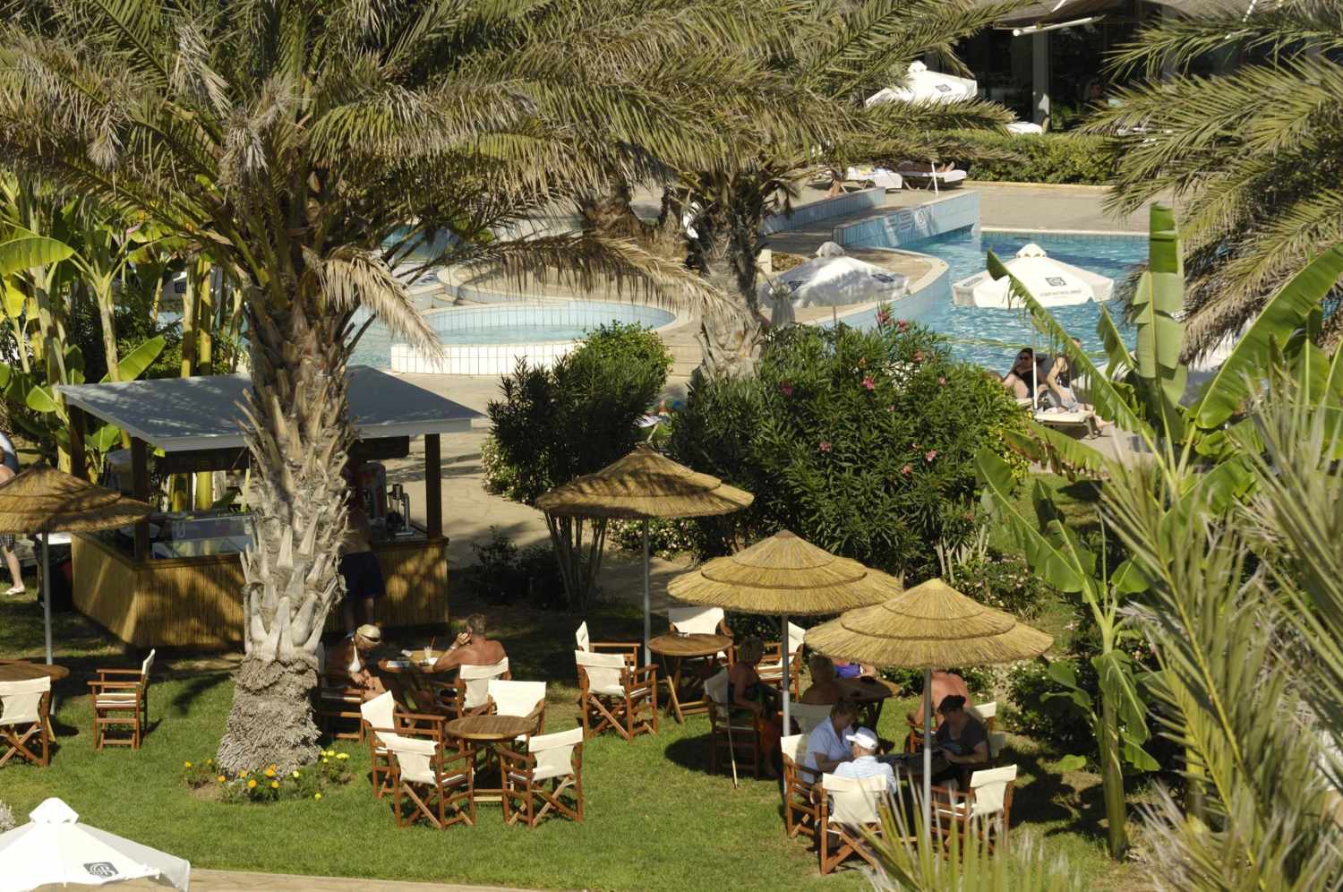 Constantinou Bros Athena Beach Hotel foto 260