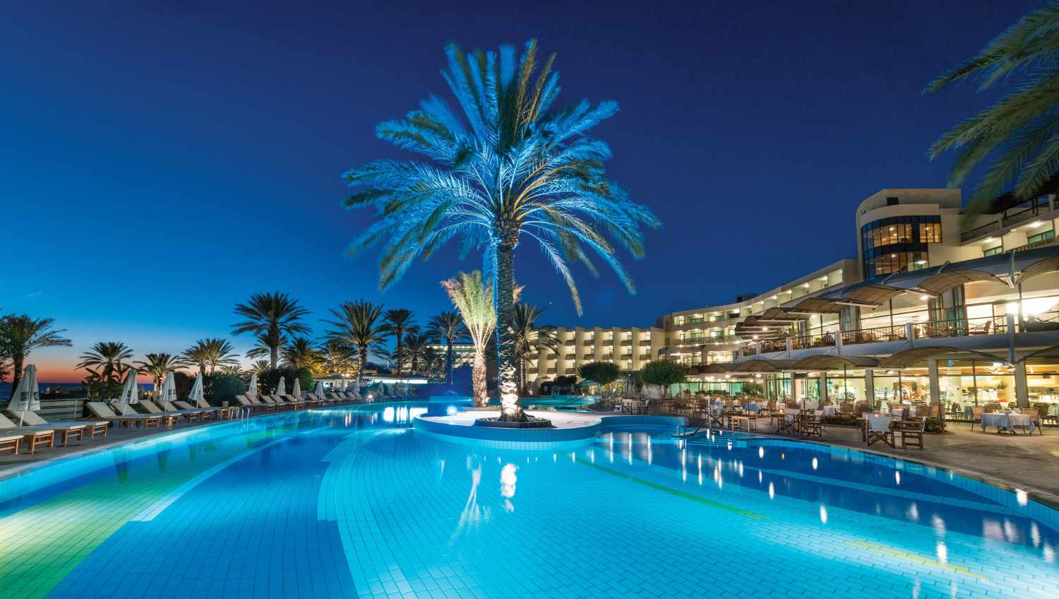 Constantinou Bros Athena Beach Hotel foto 204