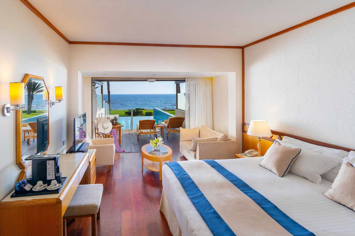 Constantinou Bros Athena Beach Hotel foto 216