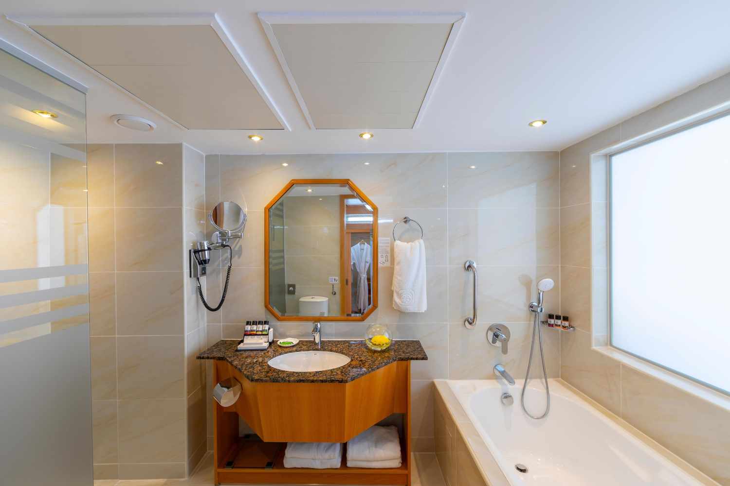 Constantinou Bros Athena Beach Hotel foto 316