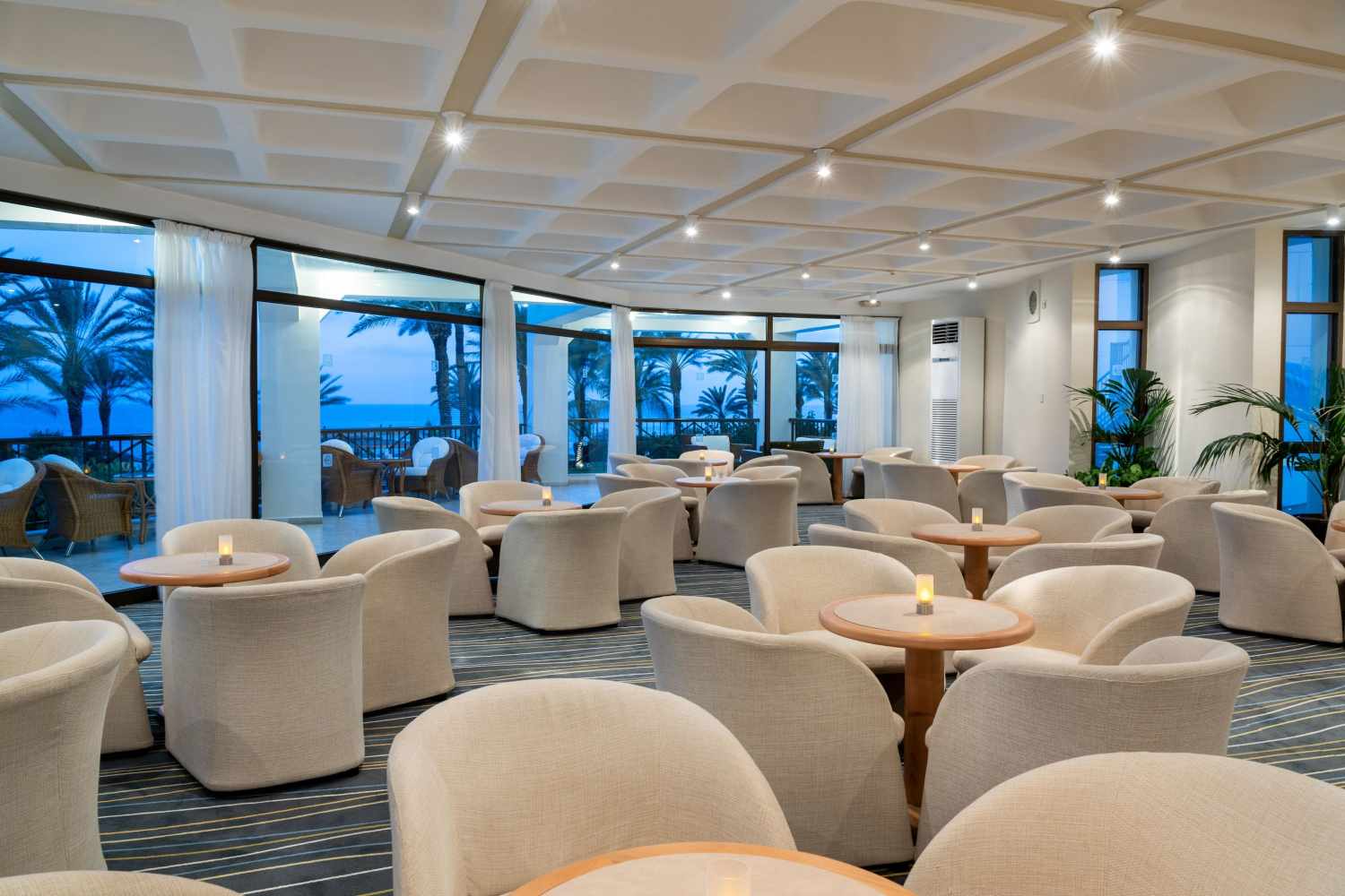 Constantinou Bros Athena Beach Hotel foto 108